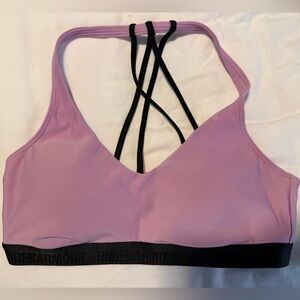 Under Armour sports bra (M)